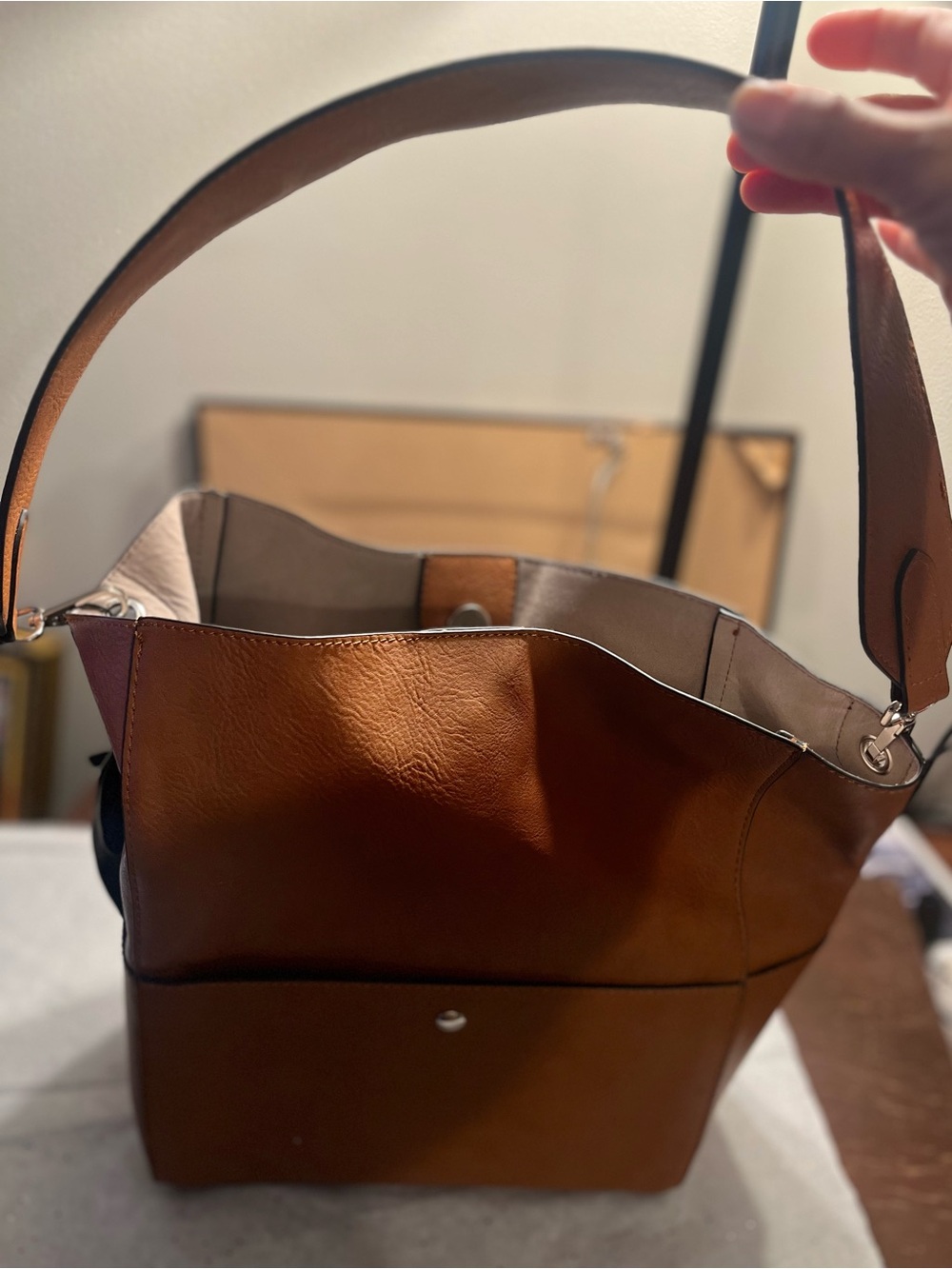 K  Carroll  , vengan leather Shoulder bag